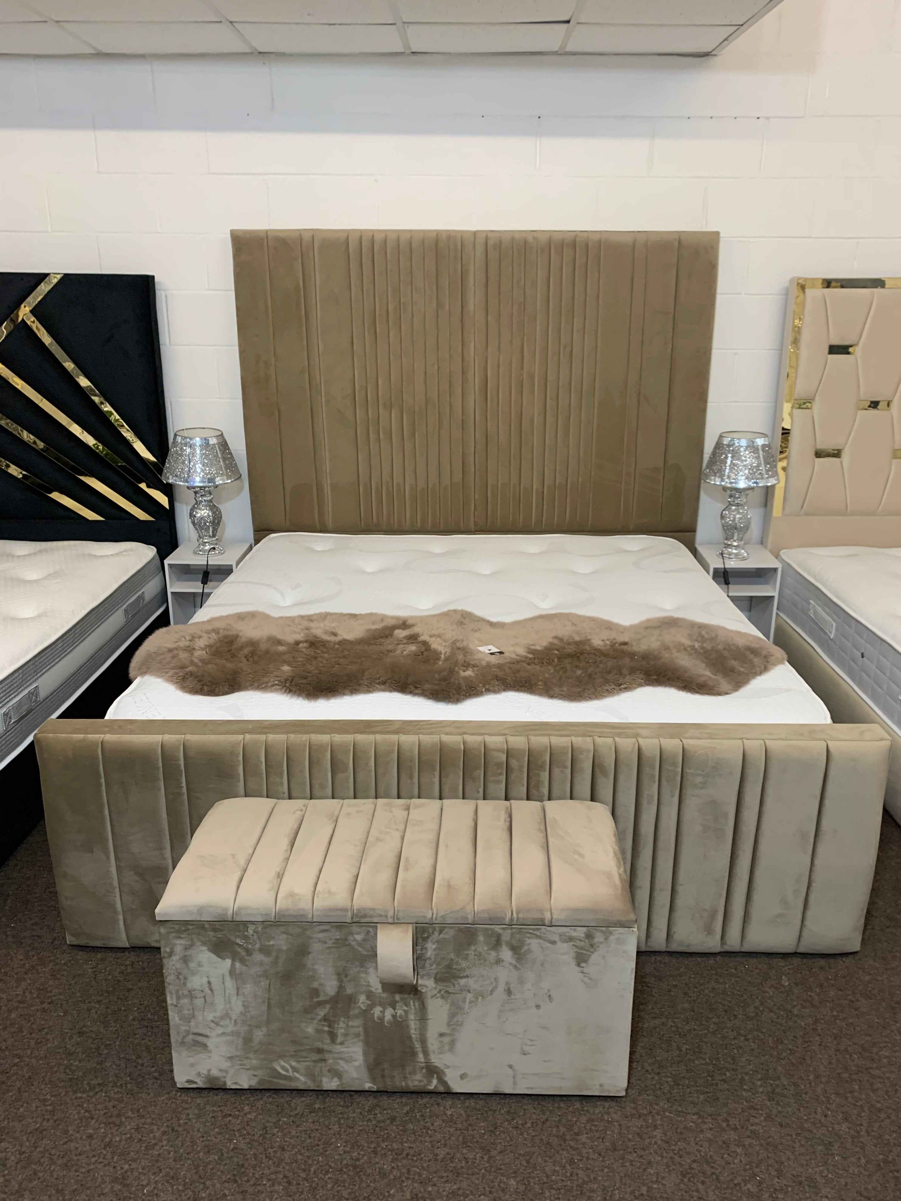 Cascade Frame Bed