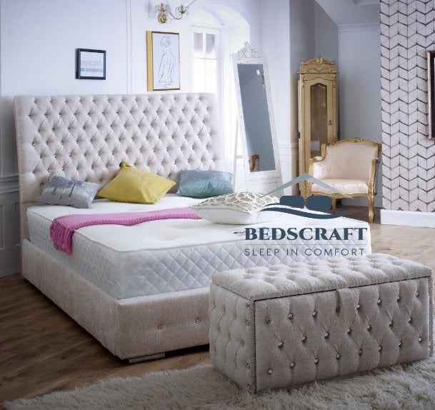 Lyon Upholstered bed
